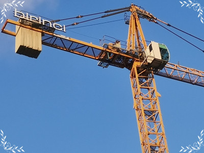 Kule Vinç Tabelası
