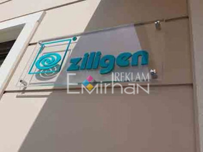 Kayışdağı tabela